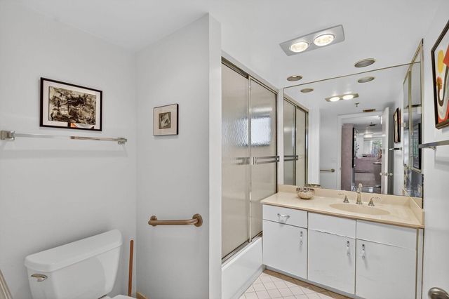 5301 Fountains Drive S 501, Lake Worth, FL 33467