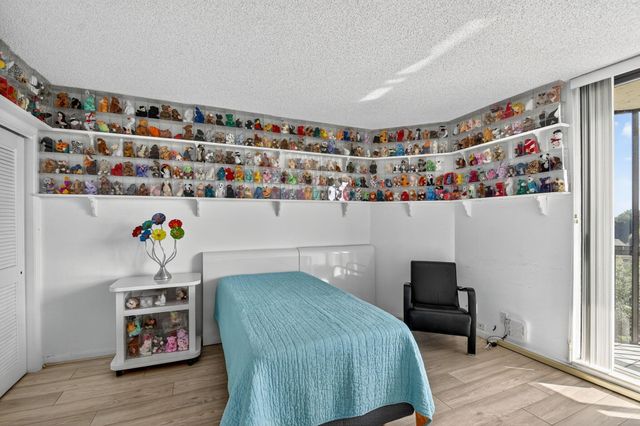 5301 Fountains Drive S 501, Lake Worth, FL 33467