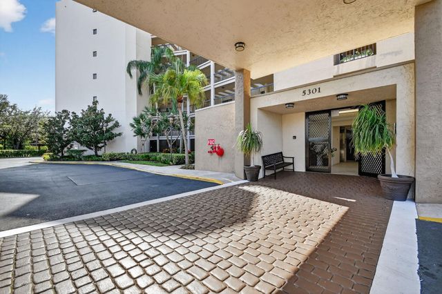 5301 Fountains Drive S 501, Lake Worth, FL 33467
