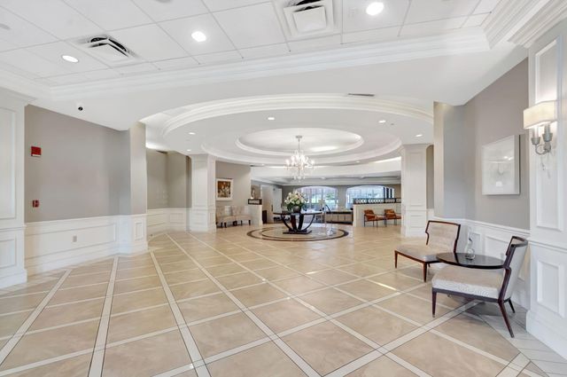 5301 Fountains Drive S 501, Lake Worth, FL 33467