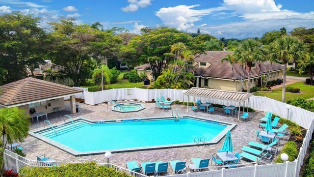 5301 Fountains Drive S 501, Lake Worth, FL 33467