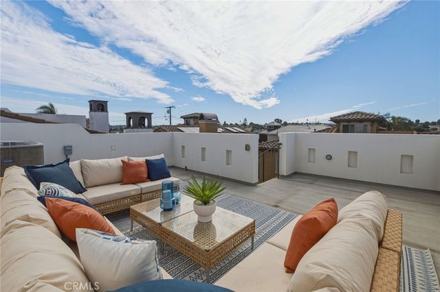 1919 Gates Avenue B, Redondo Beach, CA 90278