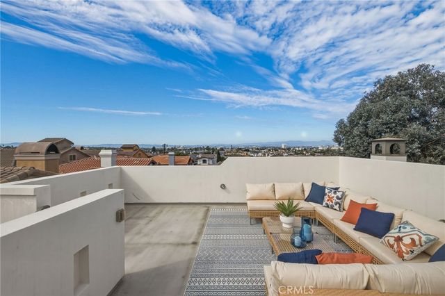 1919 Gates Avenue B, Redondo Beach, CA 90278