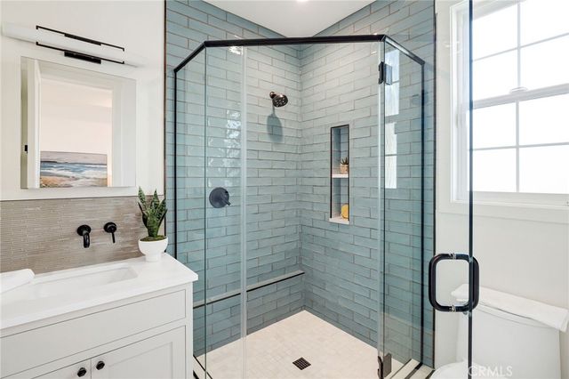 1919 Gates Avenue B, Redondo Beach, CA 90278