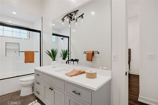 1919 Gates Avenue B, Redondo Beach, CA 90278