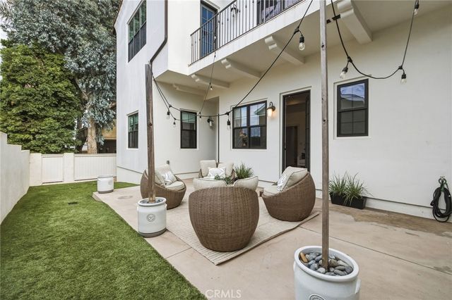 1919 Gates Avenue B, Redondo Beach, CA 90278