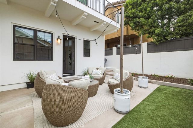 1919 Gates Avenue B, Redondo Beach, CA 90278