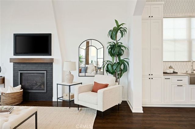 1919 Gates Avenue B, Redondo Beach, CA 90278