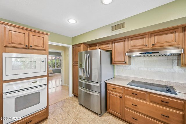 14811 W SENTINEL Drive, Sun City West, AZ 85375