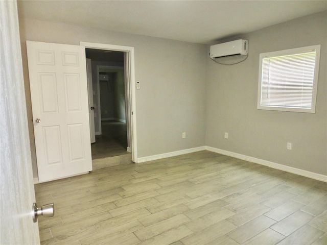 2204 Parker Road A, Houston, TX 77093