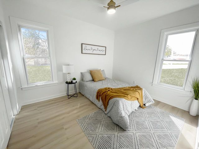 3249 N 14th STREET, Milwaukee, WI 53206