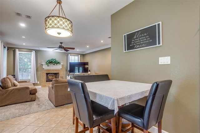 6329 Canyon Trail, Lake Worth, TX 76135