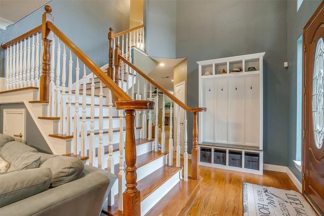 6329 Canyon Trail, Lake Worth, TX 76135