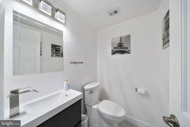14820 PEACHWOOD DR, Silver Spring, MD 20905