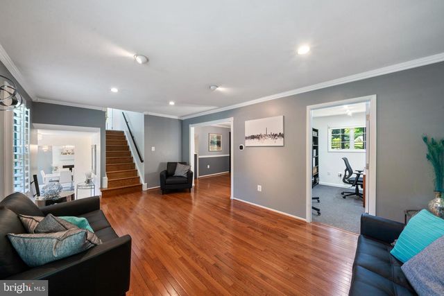 14820 PEACHWOOD DR, Silver Spring, MD 20905