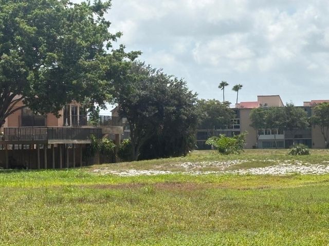 7561 NW 1st Street 207, Margate, FL 33063
