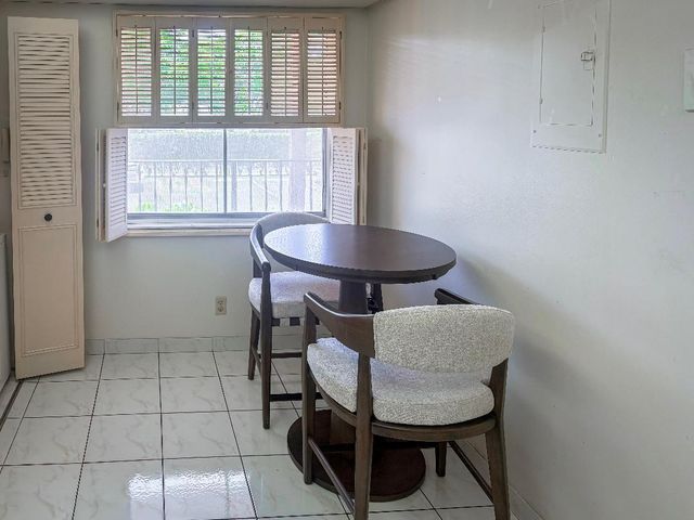 7561 NW 1st Street 207, Margate, FL 33063