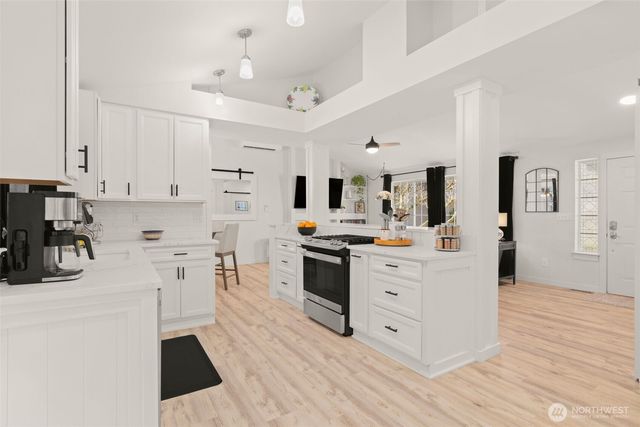 7917 71st Avenue NW, Gig Harbor, WA 98335