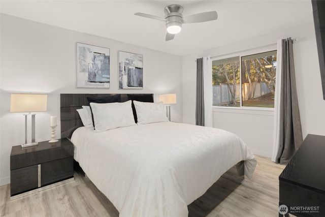 7917 71st Avenue NW, Gig Harbor, WA 98335