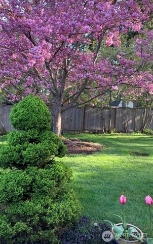 7917 71st Avenue NW, Gig Harbor, WA 98335