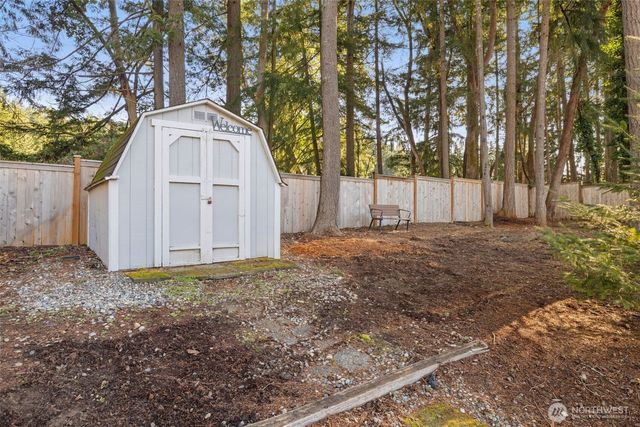 7917 71st Avenue NW, Gig Harbor, WA 98335