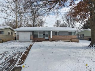 10626 Landseer Drive, St Louis, MO 63136