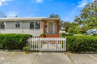 103 S 14TH Street, Fernandina Beach, FL 32034