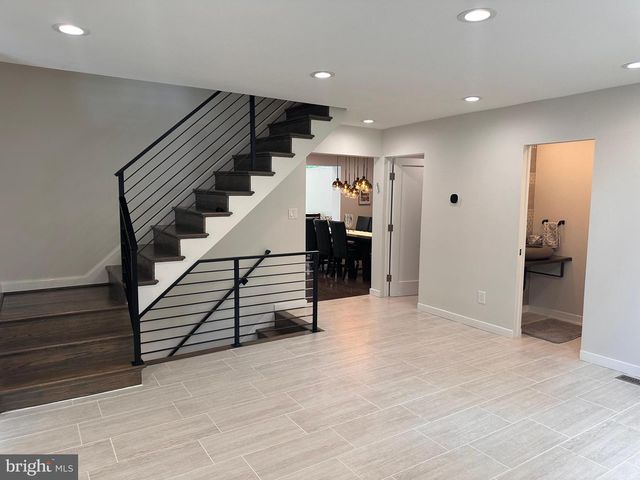 6005 NEILWOOD, North Bethesda, MD 20852