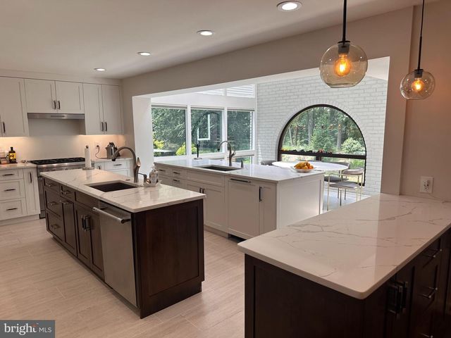 6005 NEILWOOD, North Bethesda, MD 20852