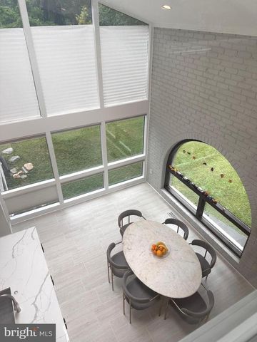 6005 NEILWOOD, North Bethesda, MD 20852
