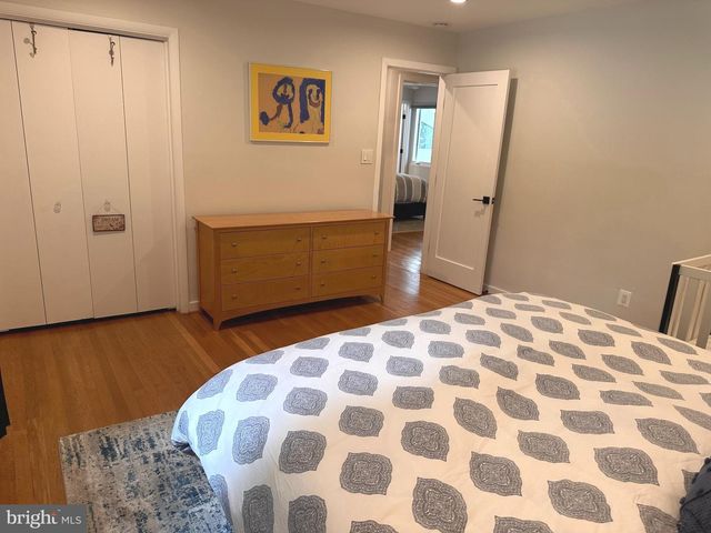 6005 NEILWOOD, North Bethesda, MD 20852