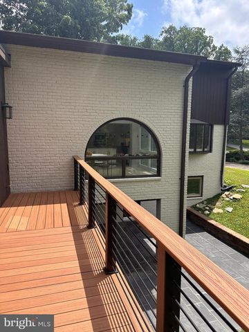 6005 NEILWOOD, North Bethesda, MD 20852