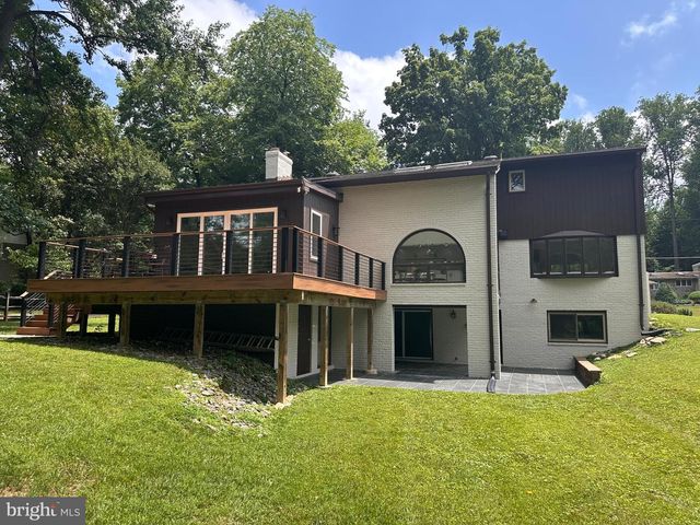6005 NEILWOOD, North Bethesda, MD 20852