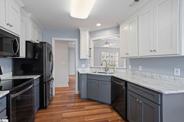 634 Secretariat Drive, Boiling Springs, SC 29316