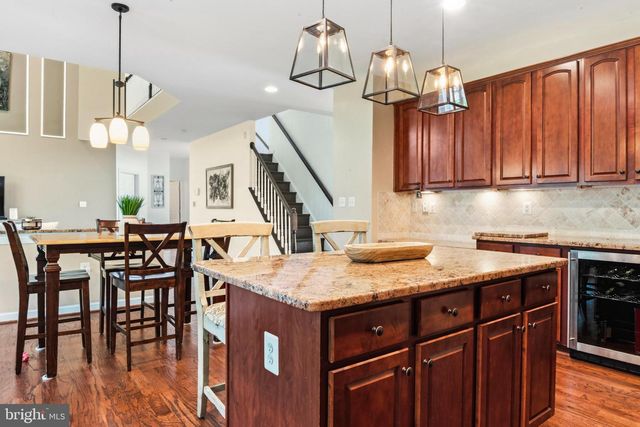 43276 JOHN DANFORTH CT, Ashburn, VA 20147