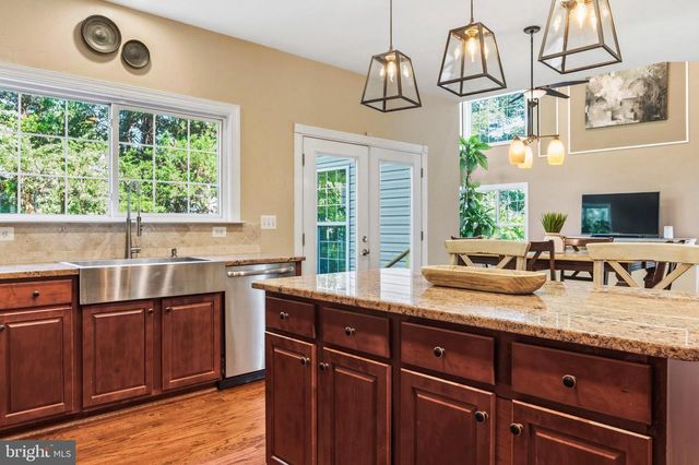 43276 JOHN DANFORTH CT, Ashburn, VA 20147