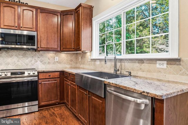 43276 JOHN DANFORTH CT, Ashburn, VA 20147