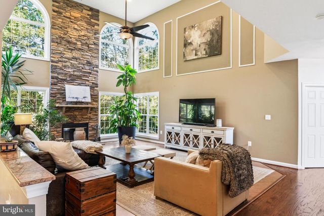 43276 JOHN DANFORTH CT, Ashburn, VA 20147