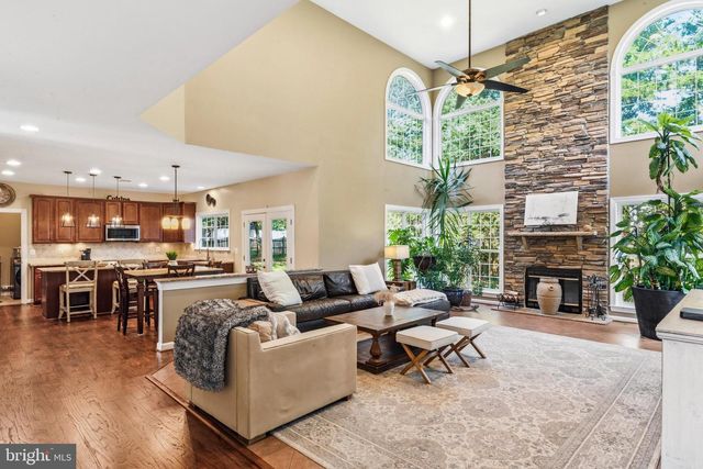 43276 JOHN DANFORTH CT, Ashburn, VA 20147