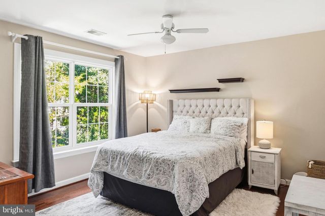 43276 JOHN DANFORTH CT, Ashburn, VA 20147