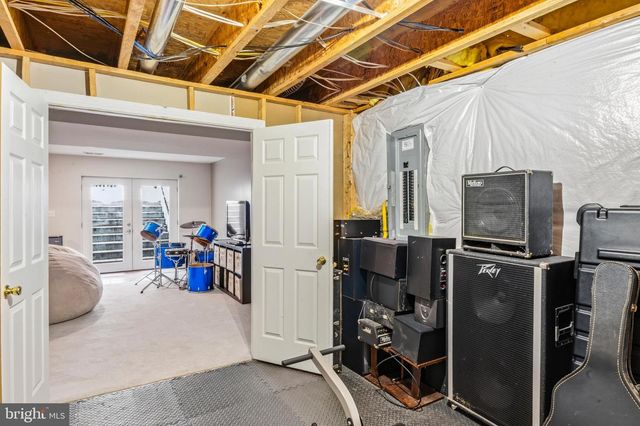 43276 JOHN DANFORTH CT, Ashburn, VA 20147