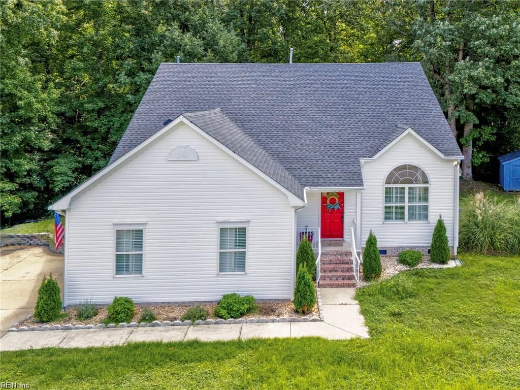 1536 Olde Mill Creek DR, Suffolk, VA 23434
