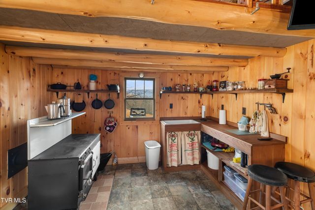 2218 Rebel Hollow Road, Tazewell, TN 37879