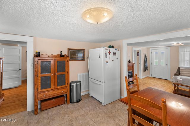 2218 Rebel Hollow Road, Tazewell, TN 37879