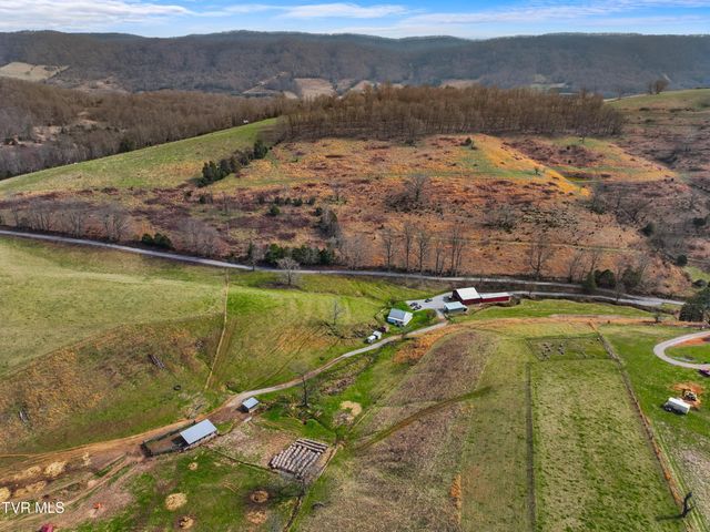 2218 Rebel Hollow Road, Tazewell, TN 37879