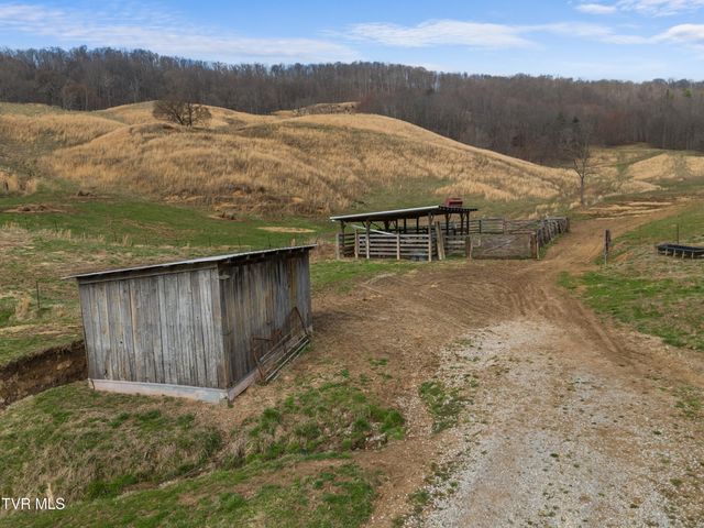 2218 Rebel Hollow Road, Tazewell, TN 37879