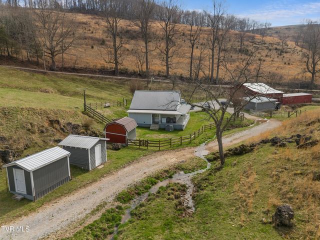 2218 Rebel Hollow Road, Tazewell, TN 37879
