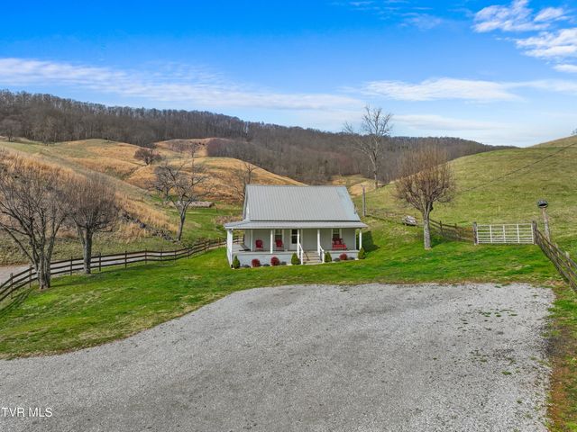 2218 Rebel Hollow Road, Tazewell, TN 37879