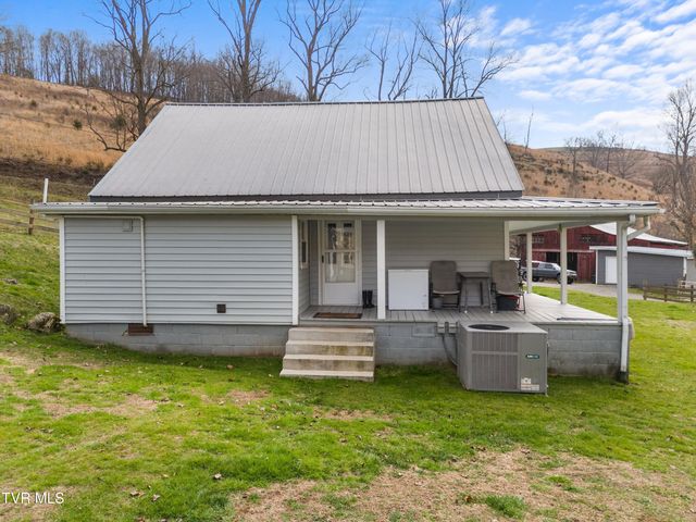 2218 Rebel Hollow Road, Tazewell, TN 37879