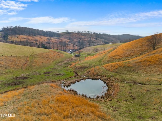 2218 Rebel Hollow Road, Tazewell, TN 37879